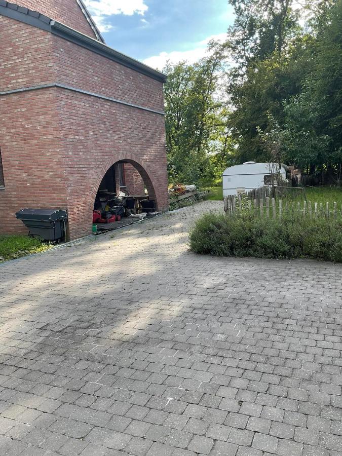Apartamento Le Petit Parc Wavre Exterior foto